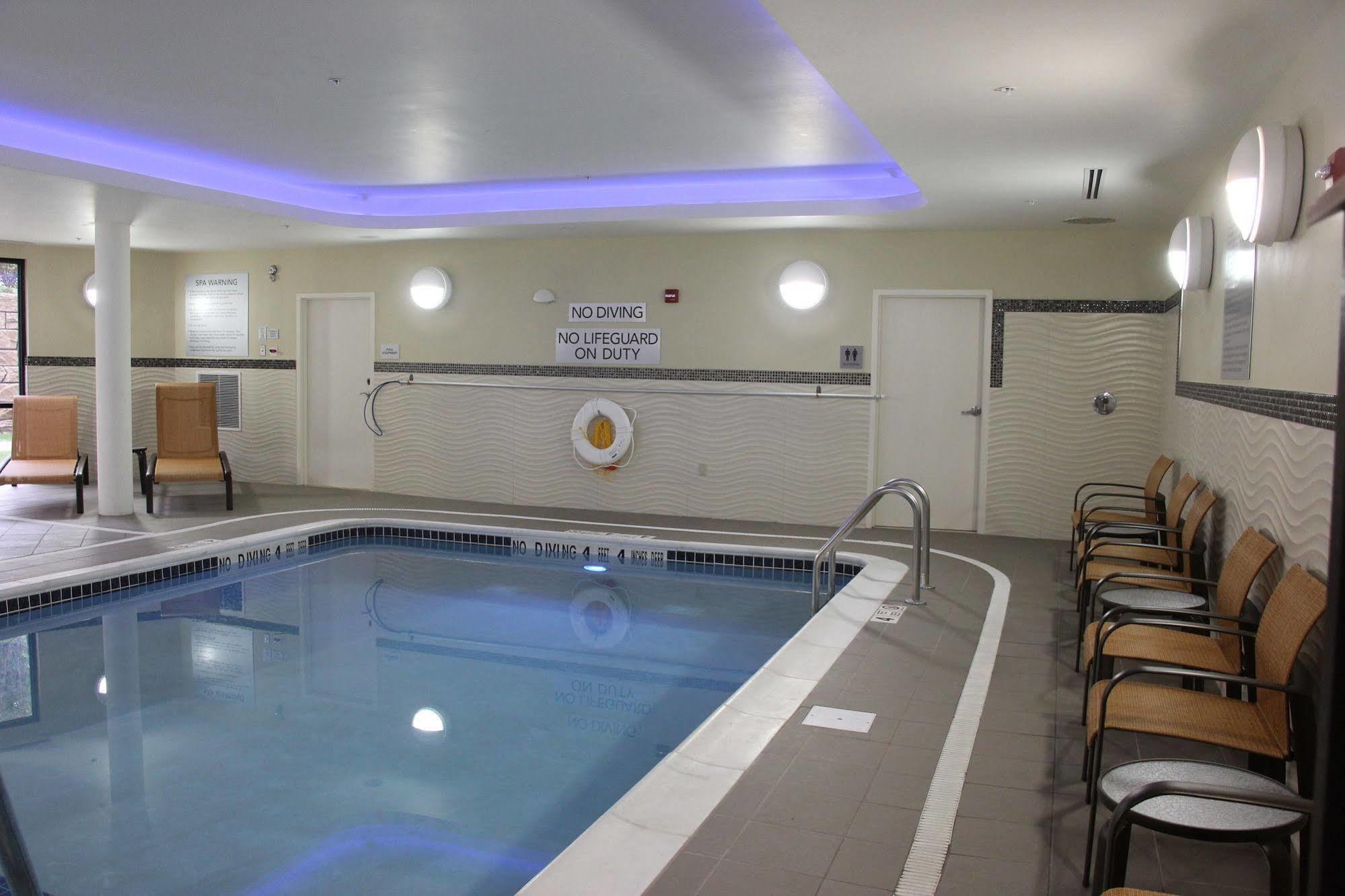 Courtyard By Marriott Oneonta Ξενοδοχείο Εξωτερικό φωτογραφία